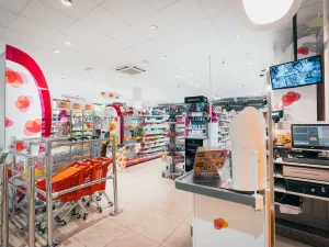 Prodej obchodního prostoru, Sušice, náměstí Svobody, 628 m2