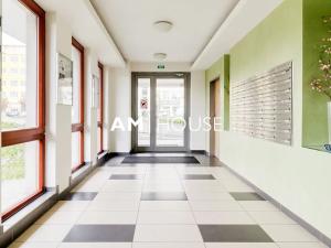 Pronájem bytu 2+kk, Praha - Vysočany, Ocelářská, 64 m2