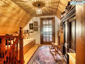 Prodej chalupy, Hutisko-Solanec - Solanec pod Soláněm, 300 m2