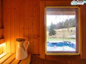Prodej chalupy, Hutisko-Solanec - Solanec pod Soláněm, 300 m2
