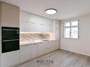Prodej bytu 3+kk, Praha - Karlín, Peckova, 93 m2