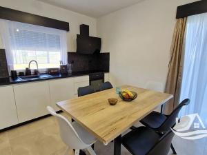 Prodej vily, Privlaka, Chorvatsko, 260 m2