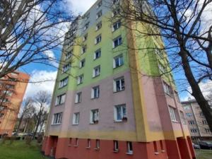 Prodej bytu 3+1, Nová Role, Školní, 58 m2