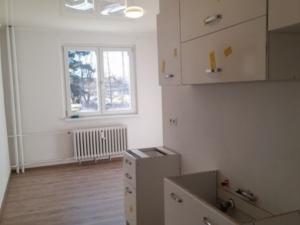 Prodej bytu 3+1, Nová Role, Školní, 58 m2