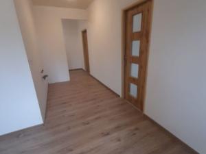 Prodej bytu 3+1, Nová Role, Školní, 58 m2