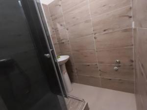 Prodej bytu 3+1, Nová Role, Školní, 58 m2