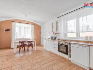 Prodej rodinného domu, Pazderna, 244 m2