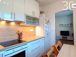 Prodej bytu 3+kk, Vsetín, Jasenická, 60 m2