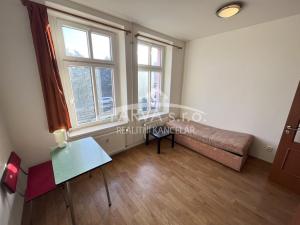 Pronájem bytu 1+kk, Plzeň - Jižní Předměstí, Krátká, 20 m2