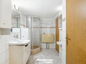 Prodej pozemku pro bydlení, Čelákovice, Masarykova, 1209 m2