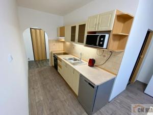 Prodej bytu 2+1, Hlubočky, Na Orátě, 53 m2
