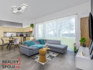 Prodej rodinného domu, Krakovany - Božec, 140 m2