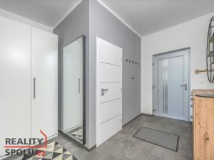 Prodej rodinného domu, Krakovany - Božec, 140 m2