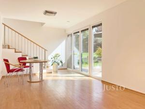 Pronájem bytu 1+1, Říčany - Radošovice, Černokostelecká, 54 m2