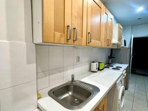 Pronájem bytu 2+1, Praha - Nové Město, Karlovo náměstí, 75 m2