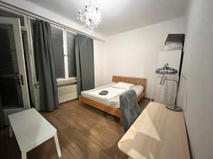Pronájem bytu 2+1, Praha - Nové Město, Karlovo náměstí, 75 m2