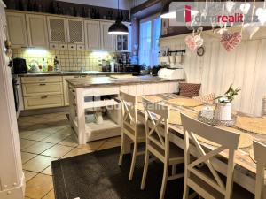 Prodej rodinného domu, Suchdol nad Lužnicí, Pražská, 180 m2