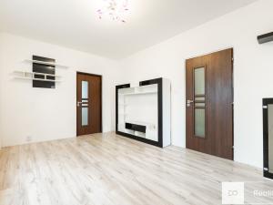 Prodej bytu 3+1, Sezimovo Ústí, K Hájence, 63 m2