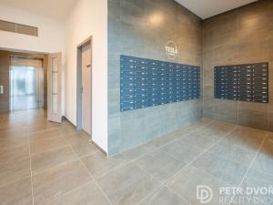 Prodej bytu 2+kk, Praha - Hloubětín, Poděbradská, 60 m2