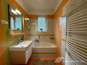 Pronájem bytu 2+1, Zlín, Podvesná IV, 60 m2