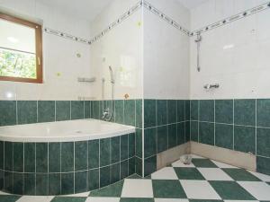 Pronájem bytu 3+1, České Budějovice, Plavská, 105 m2