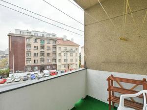Pronájem bytu 2+kk, Praha - Vršovice, 28. pluku, 53 m2