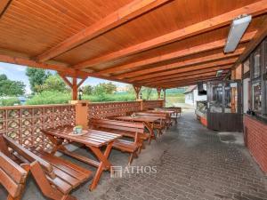 Prodej restaurace, Pasohlávky, 80 m2