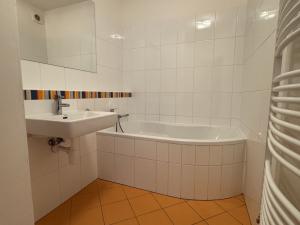 Pronájem bytu 2+kk, Brno - Bystrc, Říčanská, 63 m2