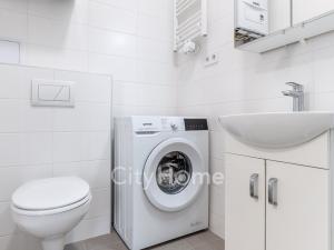 Pronájem bytu 1+1, Praha - Smíchov, Grafická, 43 m2