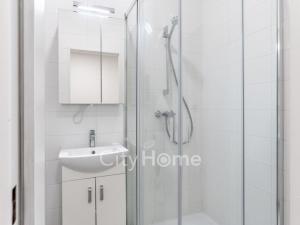 Pronájem bytu 1+1, Praha - Smíchov, Grafická, 43 m2