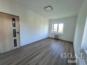 Prodej bytu 3+1, Plzeň, Nad Týncem, 77 m2