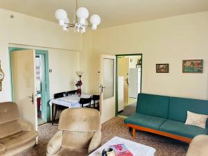 Prodej rodinného domu, Kamenné Žehrovice, 180 m2