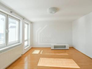 Pronájem bytu 2+kk, Praha - Modřany, Semická, 57 m2