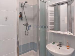 Pronájem bytu 1+kk, Praha - Michle, V dolině, 32 m2
