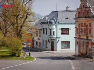 Prodej vícegeneračního domu, Valeč, Široká, 688 m2