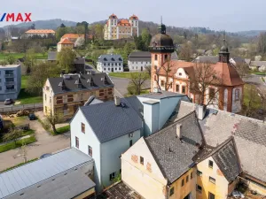 Prodej ubytování, Valeč, Široká, 688 m2