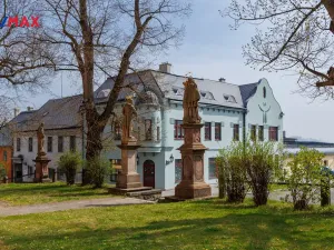 Prodej ubytování, Valeč, Široká, 688 m2