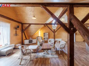 Prodej ubytování, Valeč, Široká, 688 m2