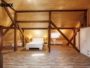 Prodej vícegeneračního domu, Valeč, Široká, 688 m2