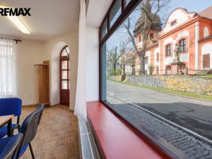 Prodej vícegeneračního domu, Valeč, Široká, 688 m2