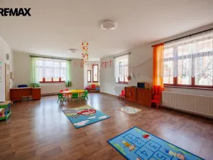 Prodej vícegeneračního domu, Valeč, Široká, 688 m2