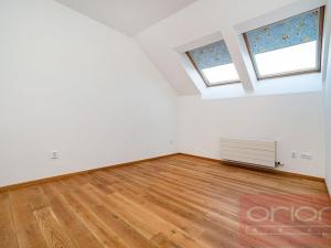 Pronájem rodinného domu, Praha - Řeporyje, Draženovská, 250 m2