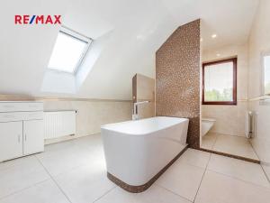Prodej rodinného domu, Hostivice, Liliová, 392 m2