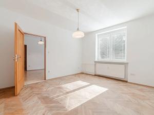 Prodej bytu 3+1, Opava, náměstí Svaté Hedviky, 82 m2