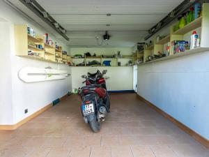 Prodej rodinného domu, Hrabyně, 250 m2