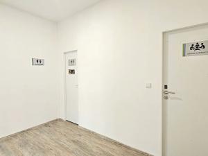 Pronájem obchodního prostoru, Kolín, Kouřimská, 42 m2
