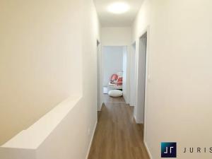 Prodej rodinného domu, Praha - Štěrboholy, Pod areálem, 131 m2