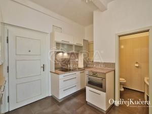 Prodej bytu 2+kk, Praha - Braník, Branická, 50 m2