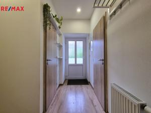 Prodej bytu 2+kk, Praha - Lochkov, Cementářská, 46 m2