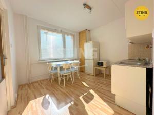 Prodej bytu 2+1, Třebíč, Novodvorská, 52 m2